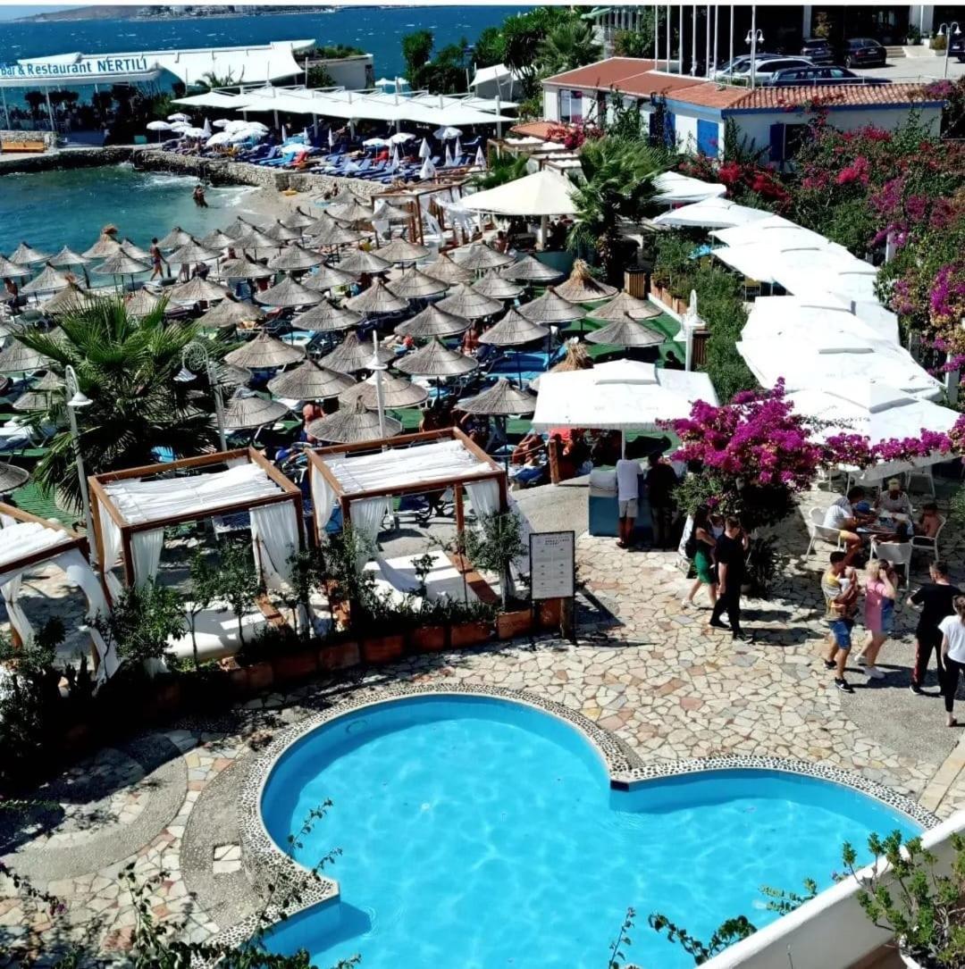 Bougainvill Sunset Villa Saranda Extérieur photo