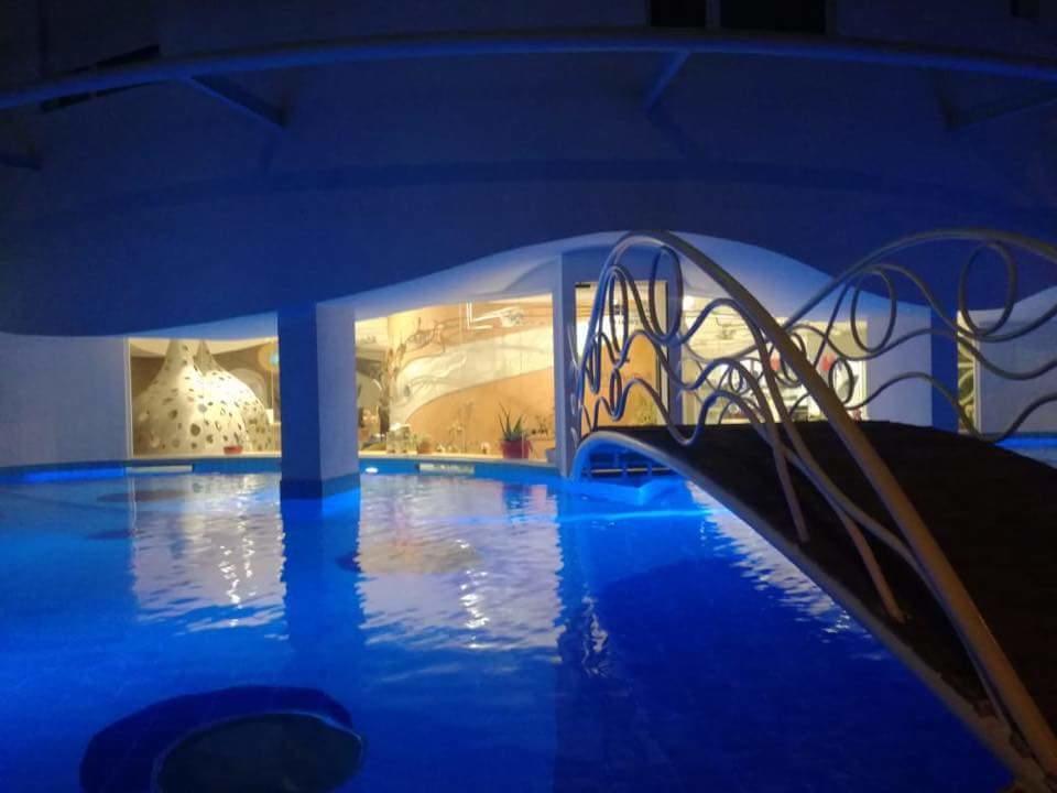 Bougainvill Sunset Villa Saranda Extérieur photo